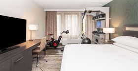 DoubleTree by Hilton Newark Penn Station