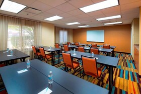 Fairfield Inn & Suites Newark Liberty International Airport