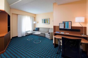 Fairfield Inn & Suites Newark Liberty International Airport