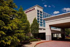 Renaissance Newark Airport