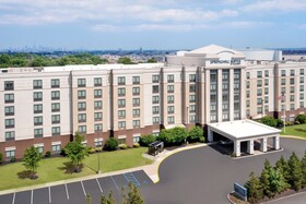 SpringHill Suites by Marriott Newark Liberty International Airport