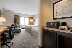 SpringHill Suites by Marriott Newark Liberty International Airport