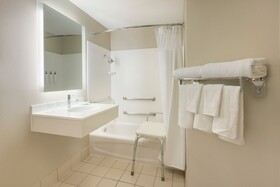 SpringHill Suites by Marriott Newark Liberty International Airport