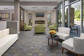 Holiday Inn Express & Suites North Brunswick