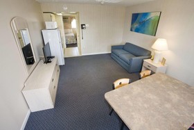 Aloha Oceanfront Motel