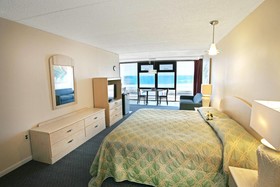 Aloha Oceanfront Motel