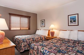 Harbor Light Family Resort