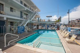 Harbor Light Family Resort