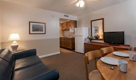 Harbor Light Family Resort