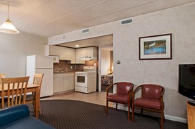 Harbor Light Family Resort