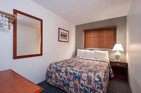 Harbor Light Family Resort