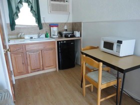 Surf 16 Motel