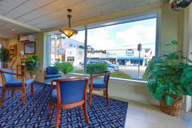 Forum Motor Inn