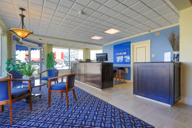 Forum Motor Inn