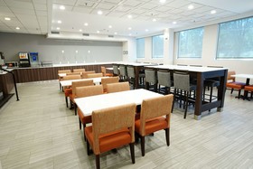 Best Western Paramus Hotel & Suites