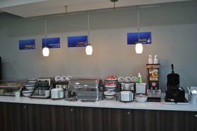 Best Western Paramus Hotel & Suites