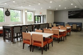 Best Western Paramus Hotel & Suites