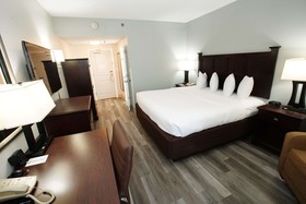 Best Western Paramus Hotel & Suites
