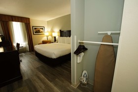 Best Western Paramus Hotel & Suites