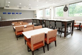 Best Western Paramus Hotel & Suites