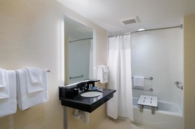 Fairfield Inn & Suites Paramus