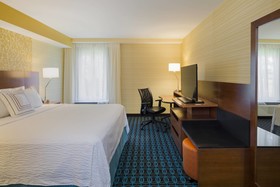 Fairfield Inn & Suites Paramus
