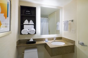 Fairfield Inn & Suites Paramus