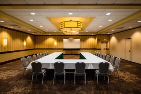 Embassy Suites by Hilton Piscataway Somerset