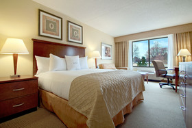 DoubleTree by Hilton Hotel Princeton