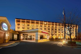 DoubleTree by Hilton Hotel Princeton
