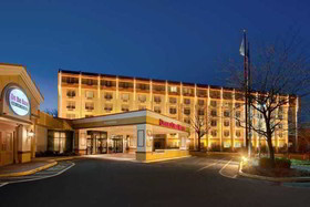 DoubleTree by Hilton Hotel Princeton