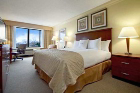 DoubleTree by Hilton Hotel Princeton
