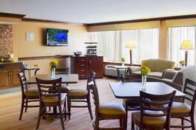 DoubleTree by Hilton Hotel Princeton