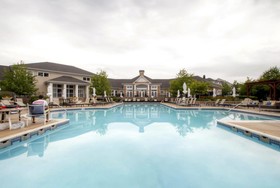 Global Luxury Suites at the Junction