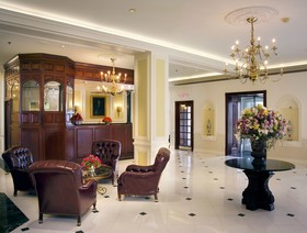 Molly Pitcher Inn Red Bank