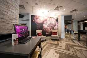 Crowne Plaza Saddle Brook Hotel