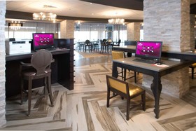 Crowne Plaza Saddle Brook Hotel