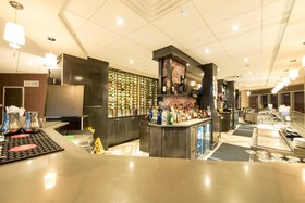 Crowne Plaza Saddle Brook Hotel