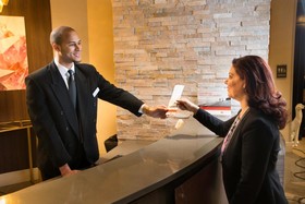 Crowne Plaza Saddle Brook Hotel