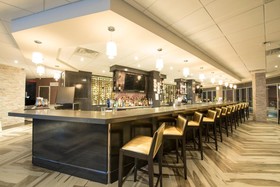 Crowne Plaza Saddle Brook Hotel