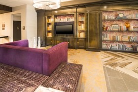 Crowne Plaza Saddle Brook Hotel