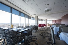 Crowne Plaza Saddle Brook Hotel