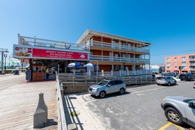 Boardwalk Hotel Charlee & Beach House Rentals