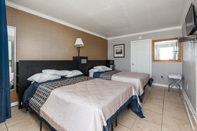 Boardwalk Hotel Charlee & Beach House Rentals