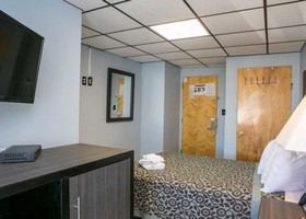Hammock Inn & Suites North Beach