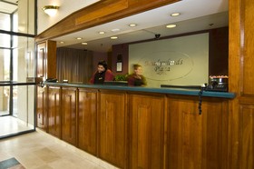 Meadowlands Plaza Hotel