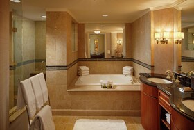 Hilton Short Hills