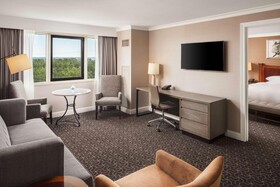 Hilton Short Hills