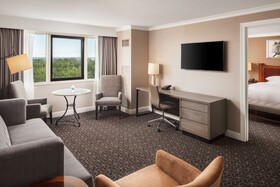 Hilton Short Hills