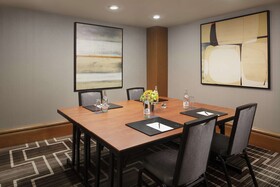 Hilton Short Hills